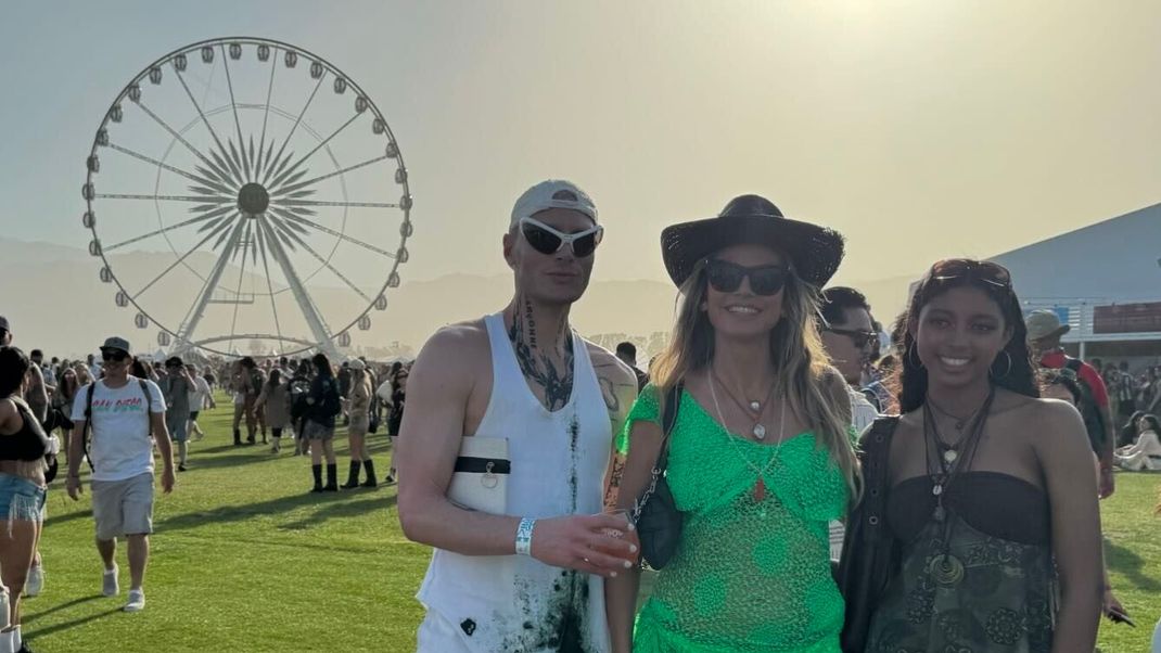 Heidi Klum (Mitte) war unter anderem mit Designer Yannick Zamboni und Tochter Lou auf dem diesjährigen Coachella - und alle überzeugten mit kreativen Styles