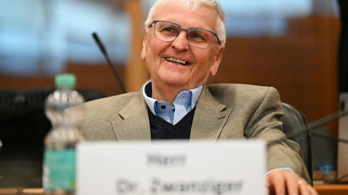 Zwanziger war von 2006 bis 2012 DFB-Präsident