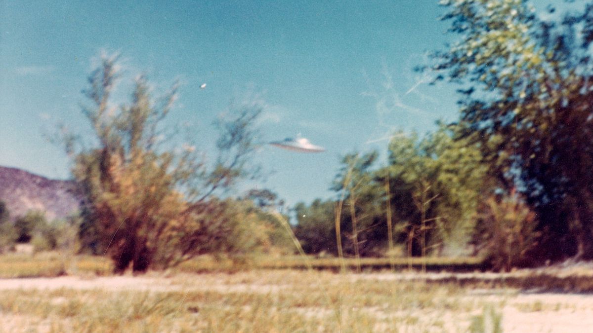 Bemanntes UFO von Coma Berenices 116952656