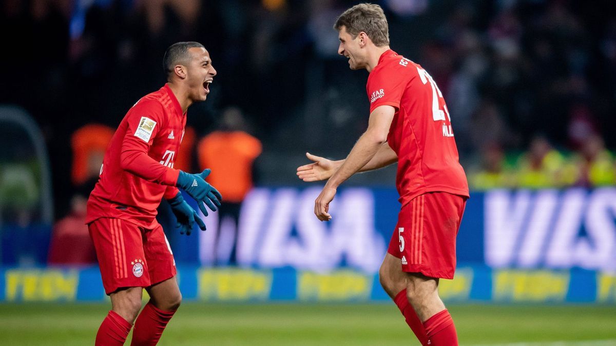 Leistungsträger in München: Thiago (l.) und Thomas Müller
