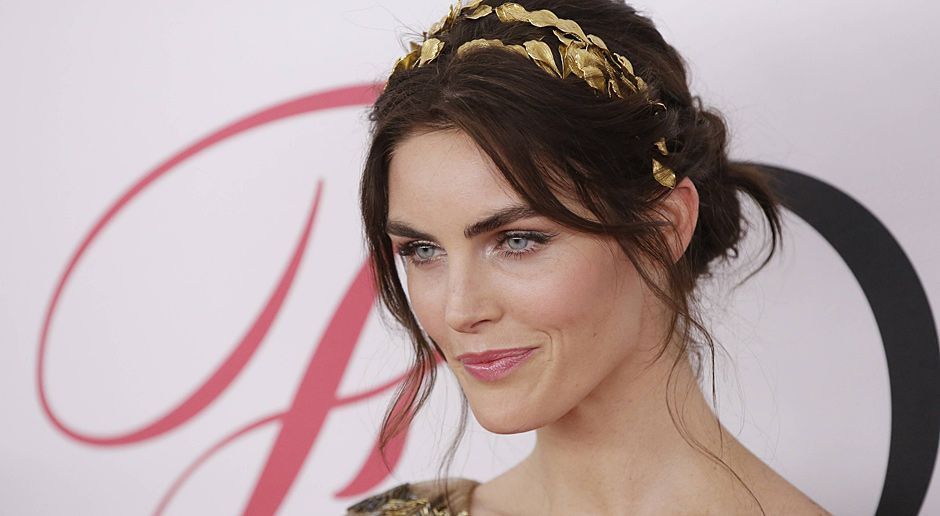 
                <strong>Hilary Rhoda</strong><br>
                Und noch ein Victoria-Secret-Model. 2009 vergnügte sich Mark Sanchez mit Hilary Rhoda. 
              