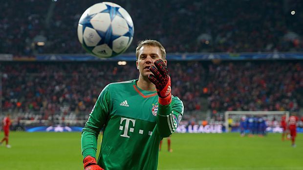 
                <strong>Manuel Neuer</strong><br>
                8. Platz: Manuel Neuer (FC Bayern München)
              