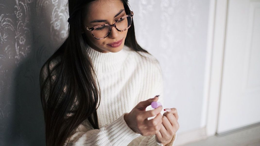 Stiletto Nails sind zurück! Überzeugt euch von modernen Nail Designs und erfahrt, wie ihr im Handumdrehen die angesagte Nagelform selbst hinbekommt. 