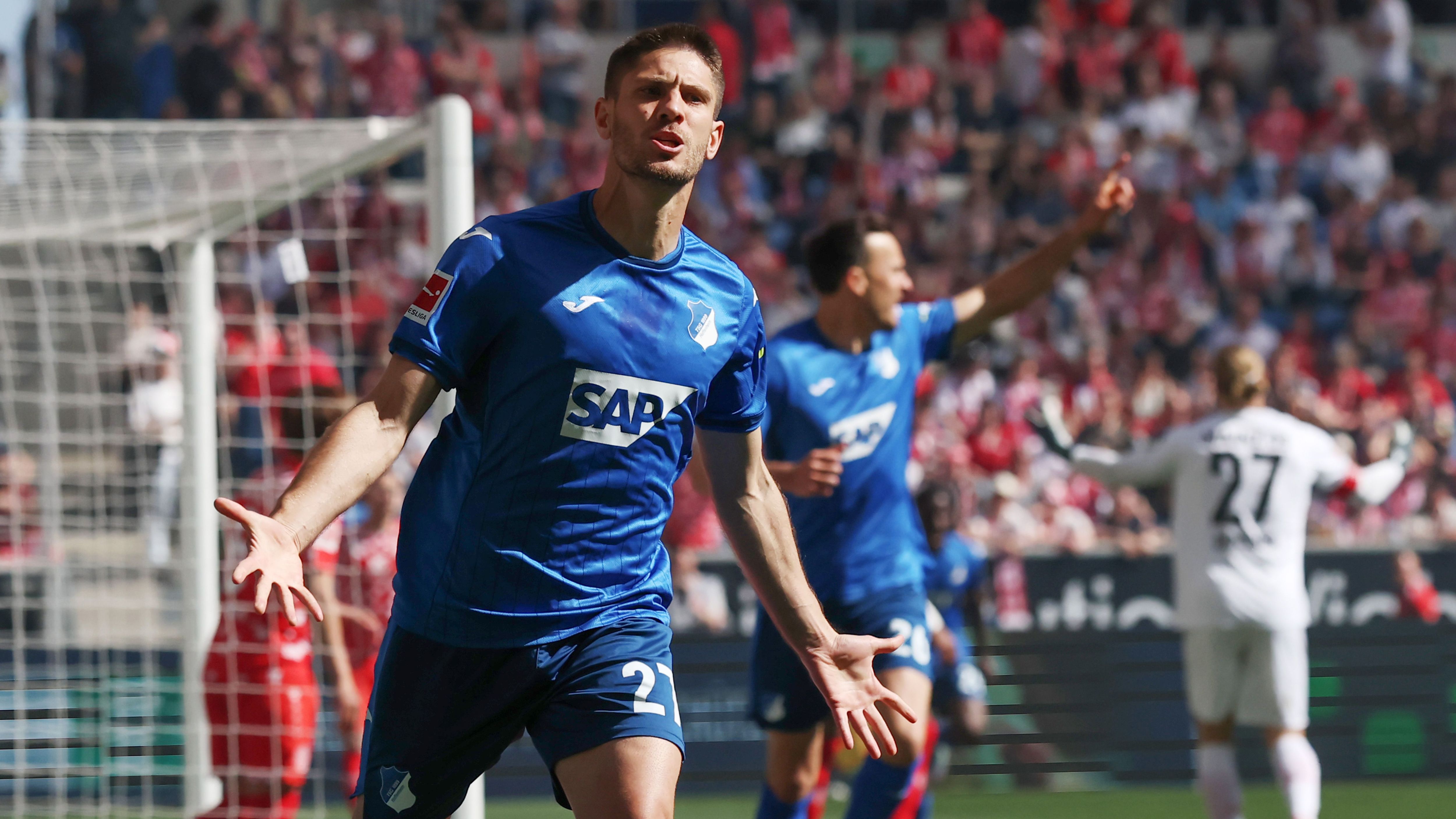 <strong>Platz 16: TSG Hoffenheim</strong><br>durchschnittliche Reisedistanz zu Auswärtsspielen 2025/26: 268 km