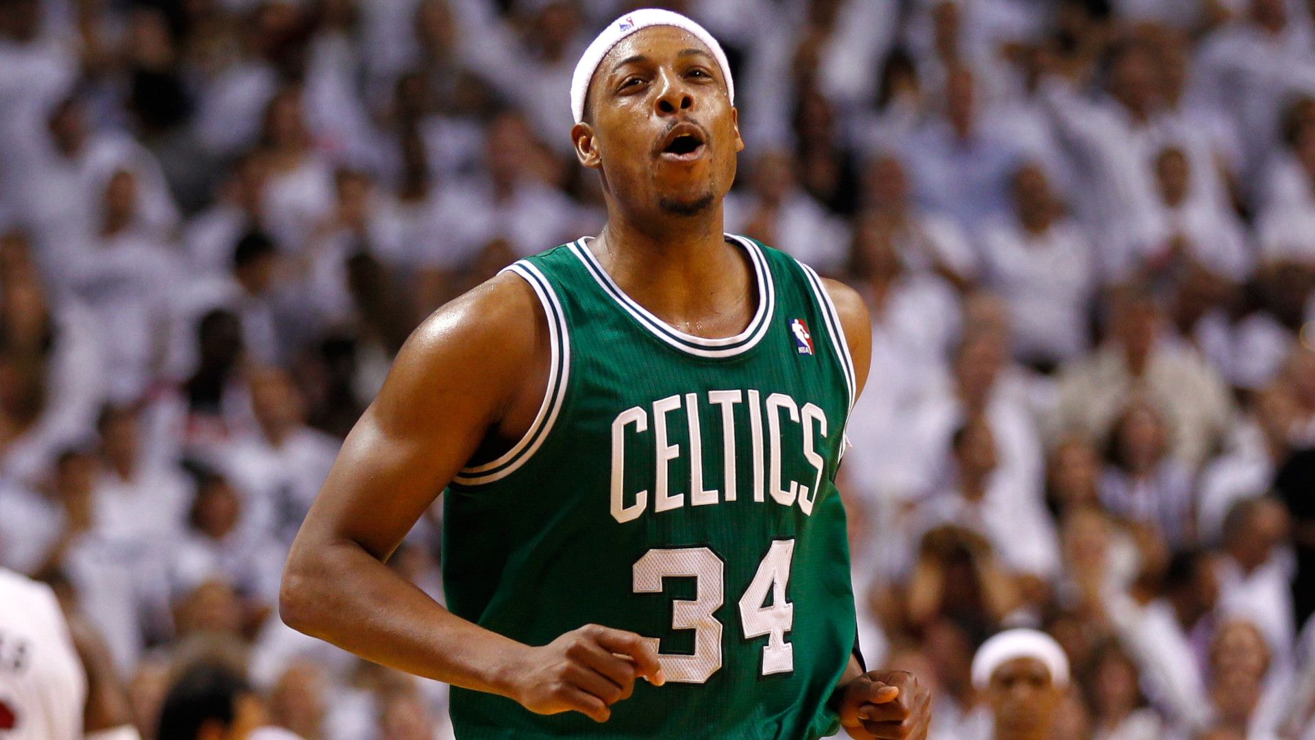 
                <strong>Platz 9: Paul Pierce (1998 bis 2017)</strong><br>
                &#x2022; Regular-Season-Spiele: 1.343 -<br>&#x2022; Getroffene Dreier: 2.143 -<br>&#x2022; Dreierversuche: 5.816 -<br>&#x2022; Trefferquote: 36,8 %<br>
              