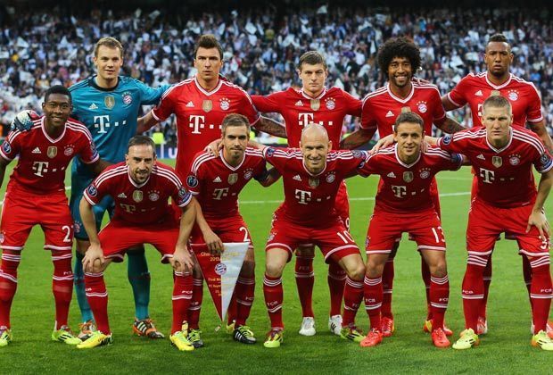 
                <strong>Real Madrid - Bayern München 1:0</strong><br>
                Gestatten, der Titelverteidiger: Diese elf Spieler bietet Bayern-Trainer Pep Guardiola in der spanische Hauptstadt auf. Überraschend nicht auf dem Bild: Thomas Müller und Mario Götze - die beiden Edeljoker.
              