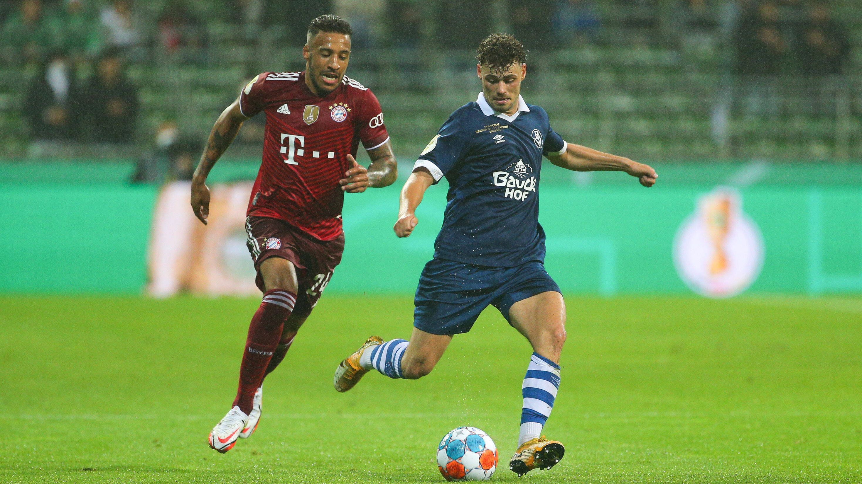 
                <strong>Corentin Tolisso</strong><br>
                Abgesichert von Kimmich treibt Tolisso als offensiverer Part der Doppelsechs das Spiel aus der Tiefe heraus an und leitet auch dank seiner vielen Balleroberungen zahlreiche Angriffe ein – wie vor dem 4:0. Nach Kimmichs früher Auswechslung nicht minder der Chef in der Zentrale. Darf sich kurz vor Schluss mit dem 12:0 sogar noch als Torschütze betätigen. ran-Note: 2
              