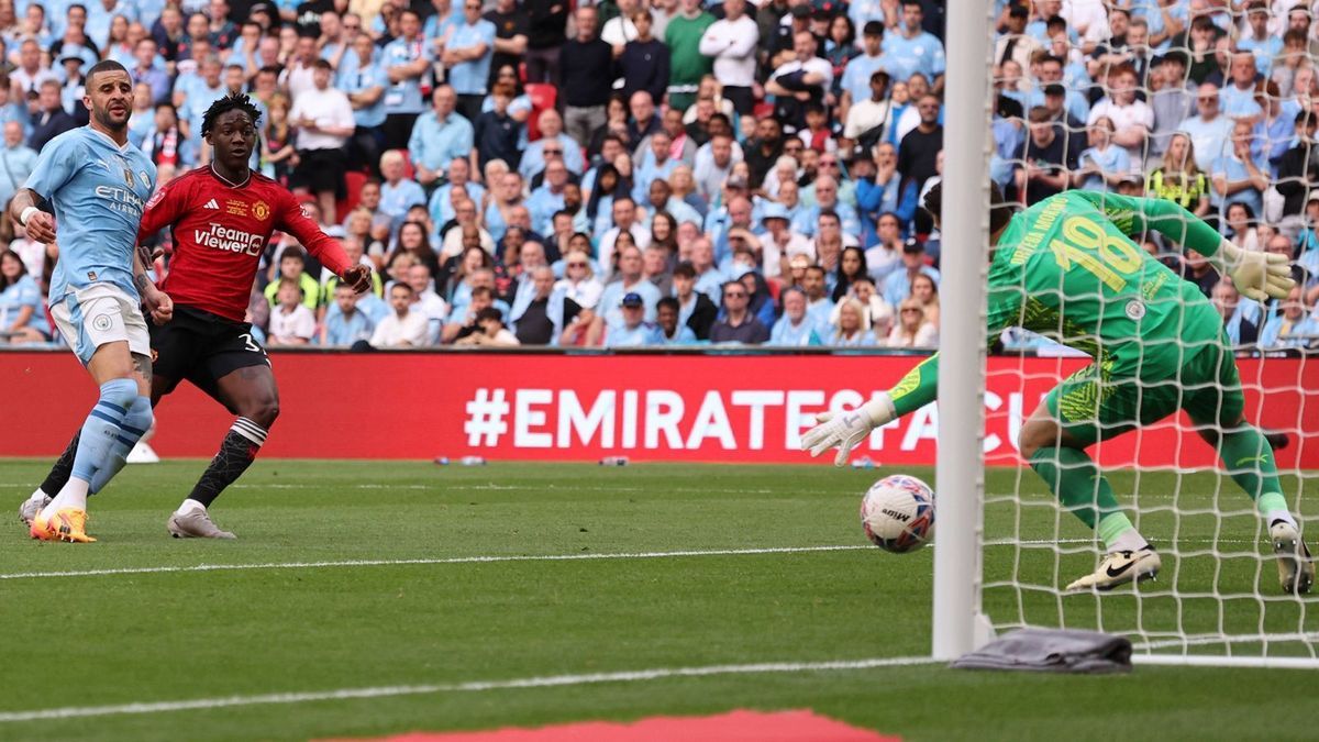 FA Cup Finale Manchester United Manchester City Ortega