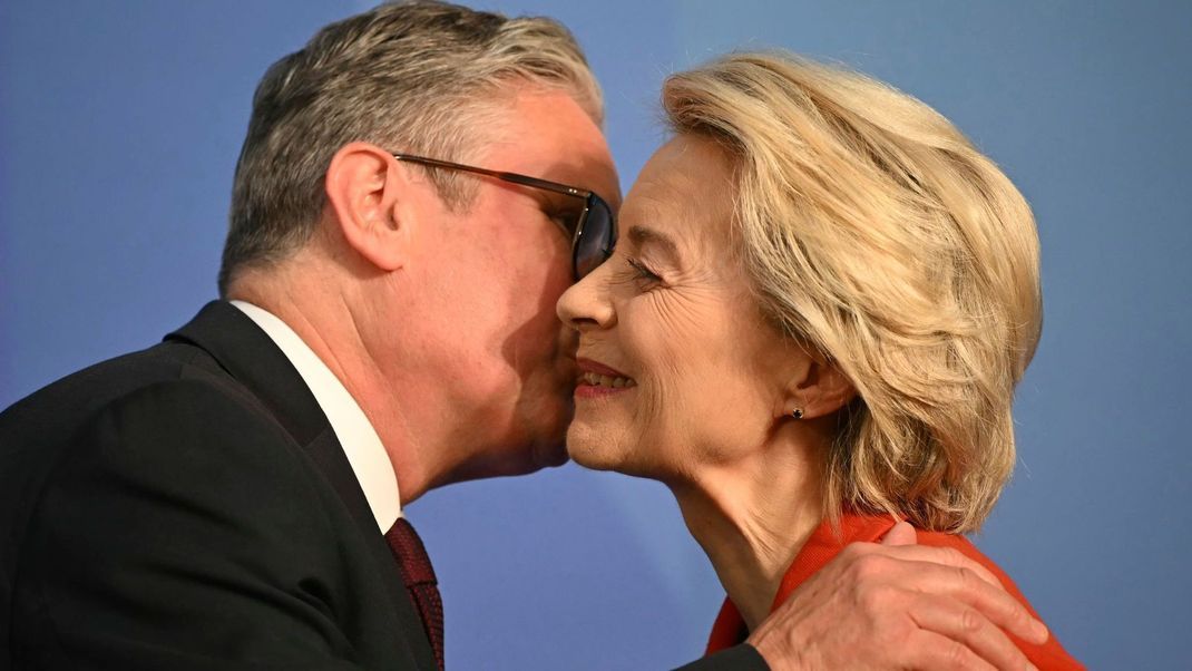 Krieg in der Ukraine und eine sich verändernde US-Außenpolitik veranlasst die Europäische Union und das Vereinigte Königreich enger zusammenzuarbeiten.