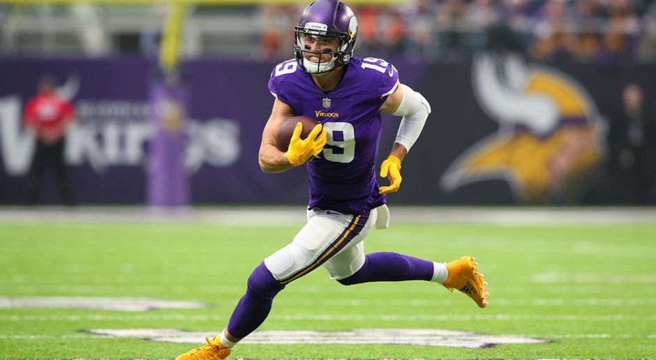 
                <strong>Adam Thielen (Minnesota Vikings)</strong><br>
                Gar nicht trainieren konnte diese Woche der beste Receiver der Vikings, Adam Thielen. Seine Verletzung am unteren Rücken schränkt ihn ein, weshalb der Ballfänger für das Spiel in Philadelphia als fraglich gelistet war. Den Journalisten sagte er beim Training aber, dass es ihm gut gehe. Und Thielen wird in Philadelphia auch einsatzbereit sein.
              