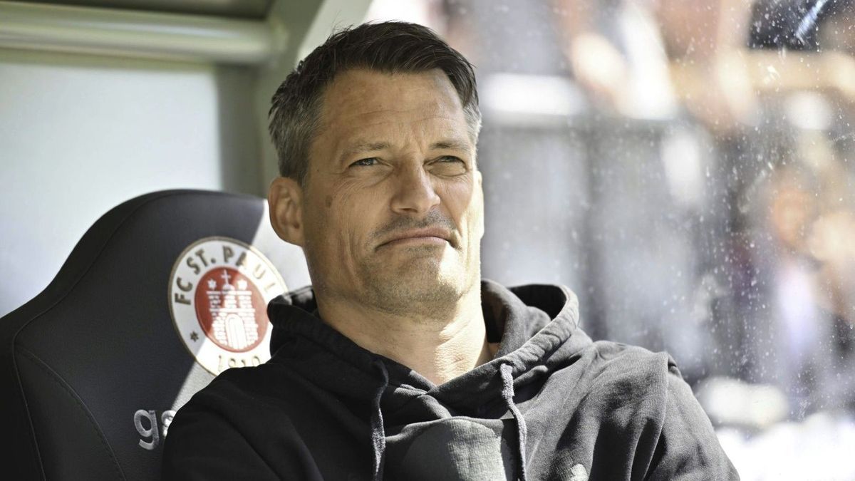 St.-Pauli-Trainer Alexander Blessin