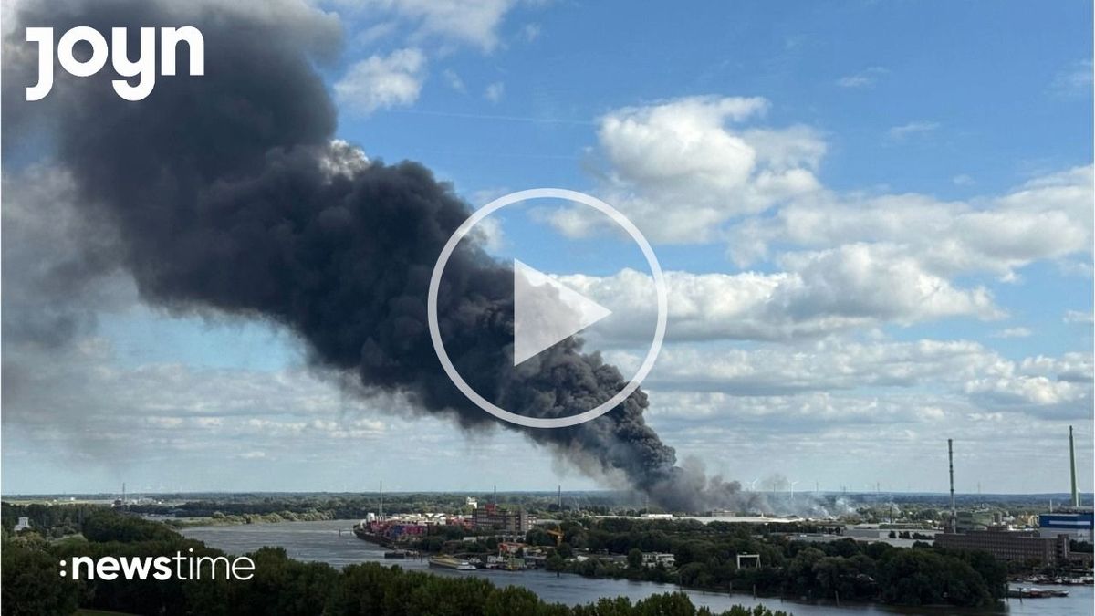 Großbrand in Hamburger Hafen: A1 gesperrt