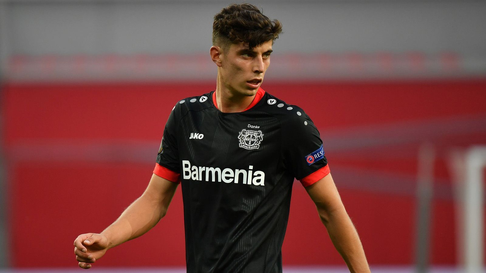 
                <strong>Platz 6: Bayer Leverkusen</strong><br>
                Erzielte Ablösen mit Eigengewächsen seit 2015: 213 Mio. Euro Wertvollstes Eigengewächs: Kai Havertz (für 80 Mio. Euro zum FC Chelsea)
              