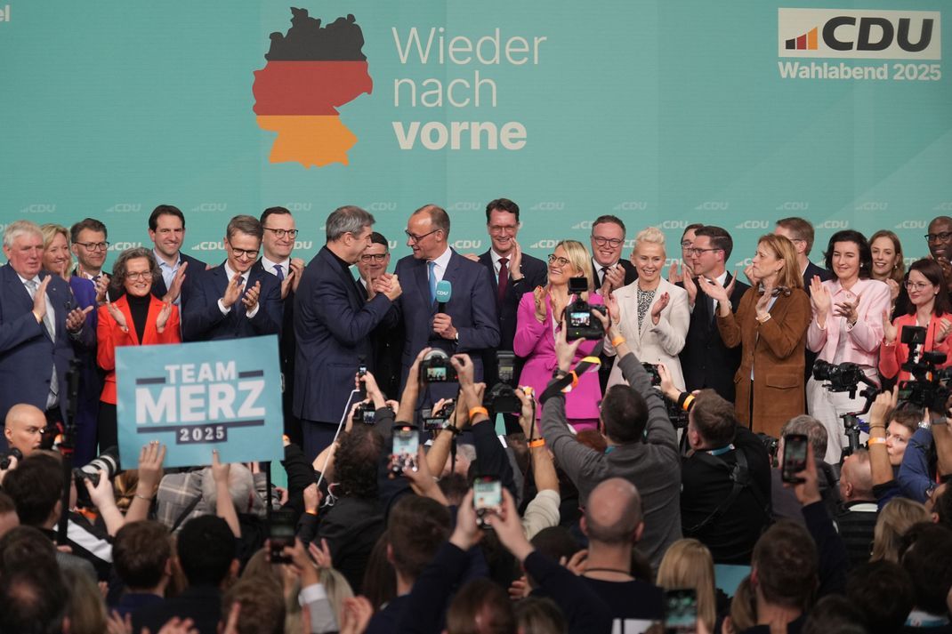 Nach dem Wahlsieg der Union hat CSU-Chef Markus Söder dem Kanzlerkandidaten Friedrich Merz gratuliert.