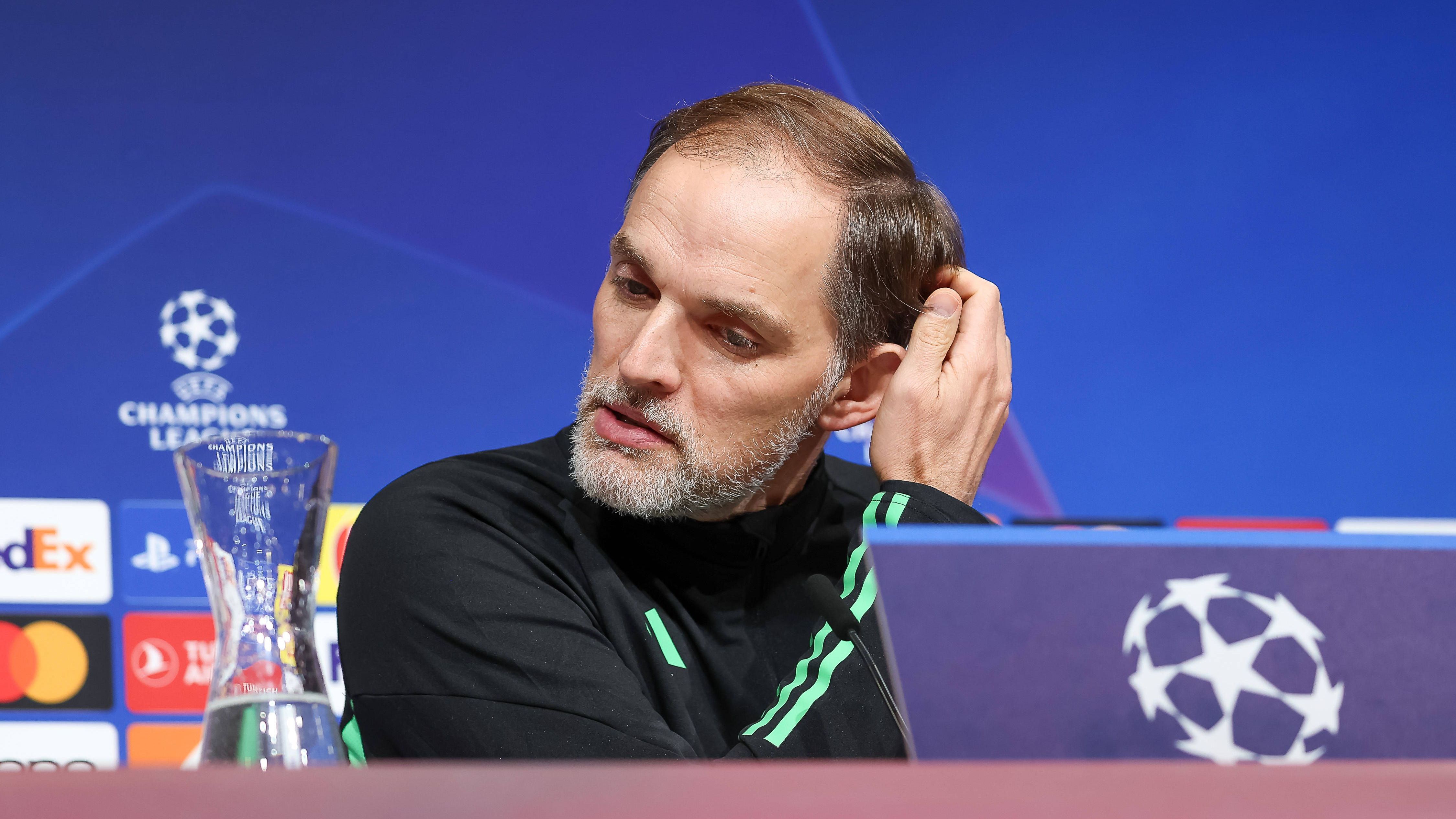 <strong>Saisonende ohne Tuchel</strong> <br>Der FC Bayern und Thomas Tuchel stecken in der Sackgasse. Das letzte Mittel, eine angekündigte Trennung zum Saisonende, ist auf erbärmliche Art und Weise verpufft. Nein, die Bayern werden am Dienstag gegen Lazio nicht ausscheiden, schließlich ist es für die Spieler die größtmögliche Bühne, um sich zu zeigen. Sie werden sich zusammenreißen und ins Viertelfinale einziehen.