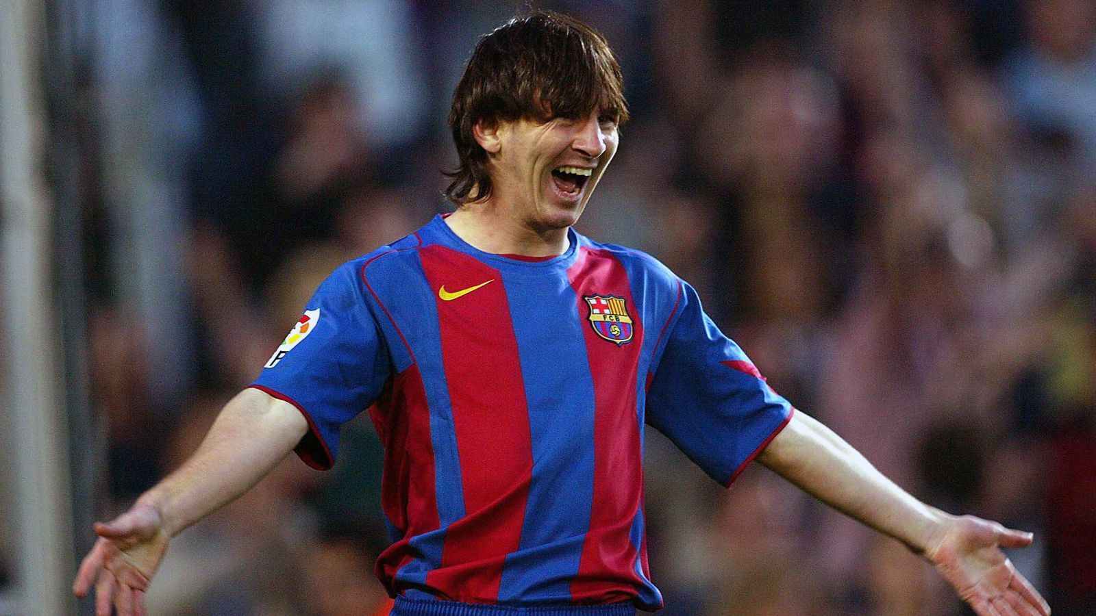 
                <strong>Platz 5 - Lionel Messi</strong><br>
                Alter beim Debüt: 17 Jahre, drei Monate, 22 TageDebüt beim Spiel Espanyol Barcelona - FC Barcelona 0:1 (16. Oktober 2004)Spielt heute für: FC Barcelona
              