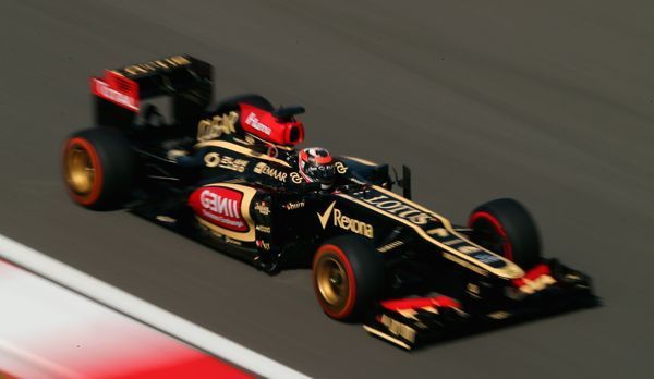 
                <strong>Kimi enttäuscht</strong><br>
                Schwacher Auftakt für Kimi Räikkönen - der Finne schafft es zwar in den letzten Abschnitt, kommt in seinem Lotus jedoch nur auf Rang neun. Zu wenig für den WM-Vierten
              