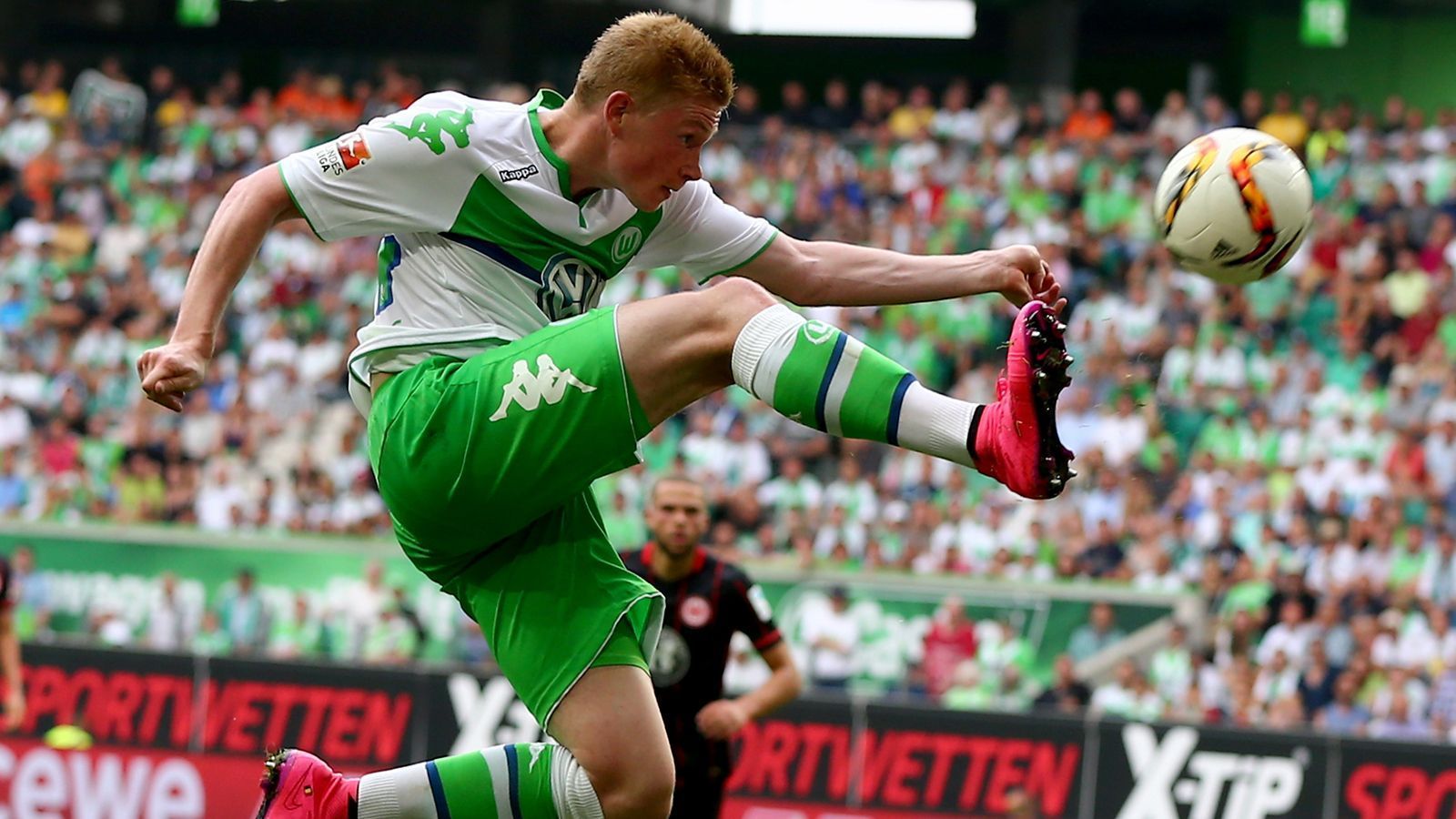 <strong>Platz 7: Kevin De Bruyne</strong><br>
                • Von: VfL Wolfsburg<br>• Zu: Manchester City<br>• Ablöse: 76 Millionen Euro (plus mögliche Nachzahlungen)<br>• Jahr: 2015