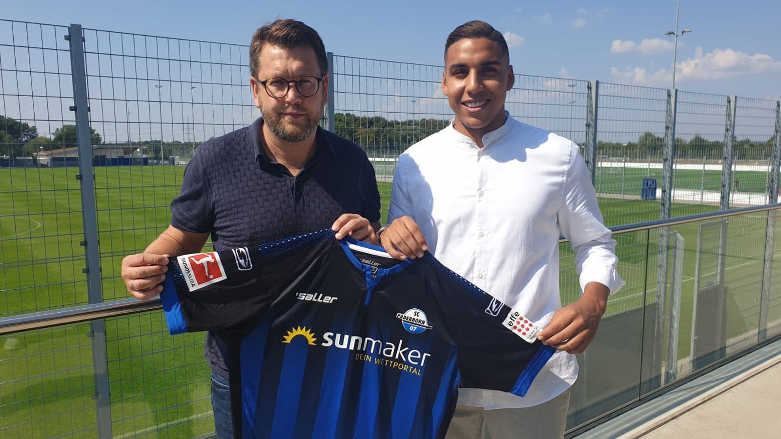 
                <strong>Abdelhamid Sabiri (SC Paderborn)</strong><br>
                Aufsteiger SC Paderborn hat seine Offensive mit Abdelhamid Sabiri verstärkt. Der 22-Jährige, der den Durchbruch bei den Profis des 1. FC Nürnberg schaffte, erhält einen Zweijahresvertrag mit der Option auf ein weiteres Jahr. "Wir freuen uns sehr, dass wir Abdelhamid von unserem Weg überzeugen konnten. Er verfügt über hohes Tempo und passt mit seinen technischen Fähigkeiten und seiner Variabilität optimal in unser Anforderungsprofil. Die Tatsache, dass er für bis zu drei Jahre mit Gültigkeit für die Bundesliga und die 2. Bundesliga unterschrieben hat, zeigt sein Interesse an einer langfristigen Entwicklung", kommentiert Paderborns Geschäftsführer Sport Martin Przondziono die Verpflichtung. Der fünfmalige U21-Nationalspieler kommt vom englischen Premier League-Absteiger Huddersfield Town.
              