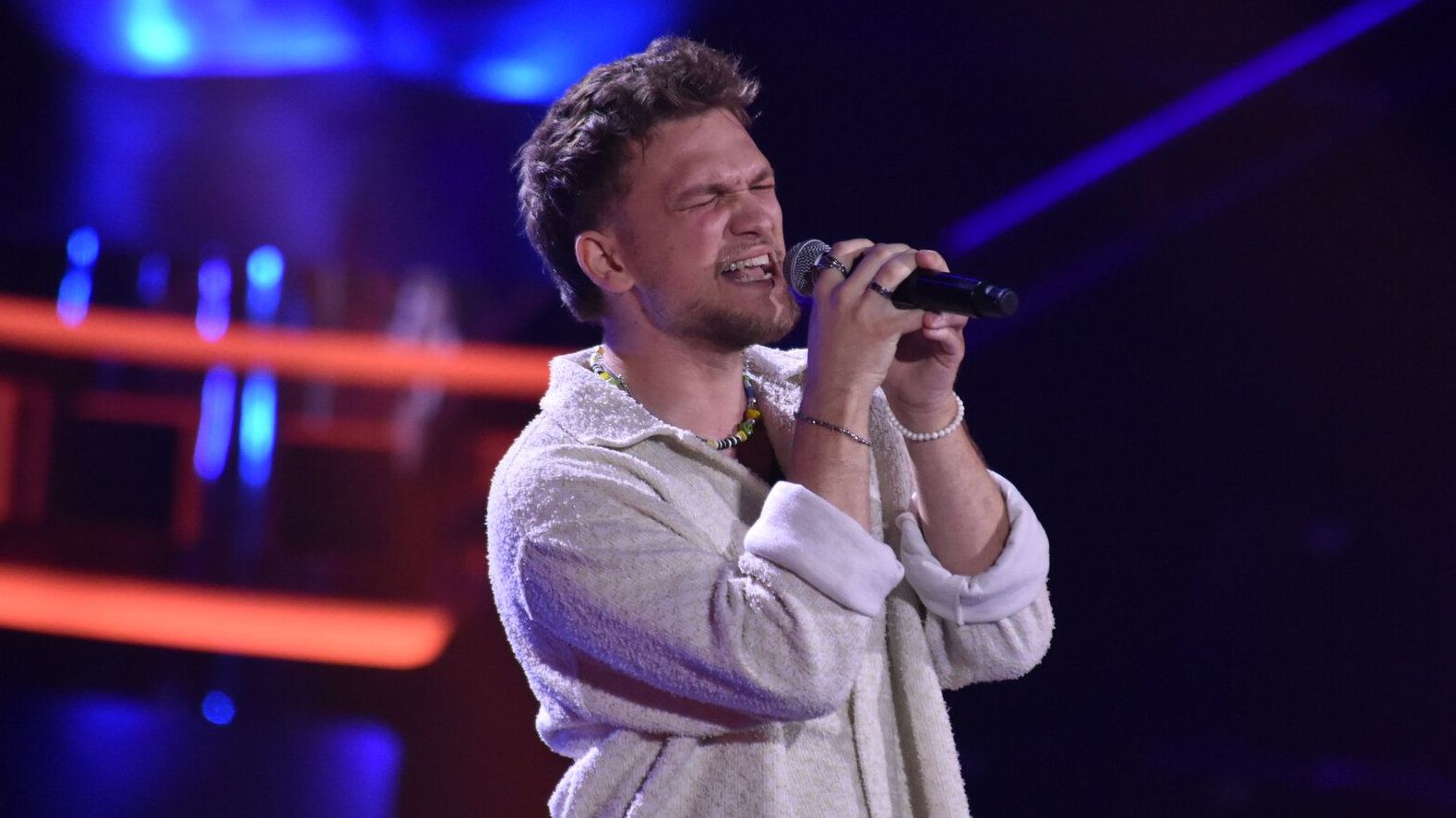 Sebastian Zappel (25) aus Fürth in Bayern singt "Pointless" von Lewis Capaldi - "Es war schon immer mein Traum, Menschen mit meiner Musik und meinen Emotionen zu erreichen.“