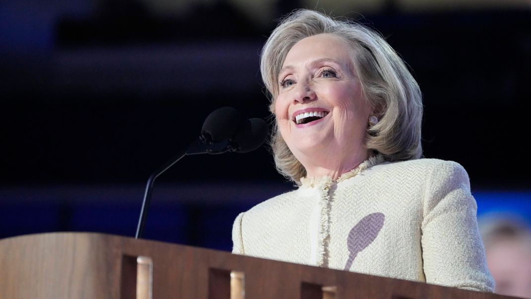 Hillary Clinton auf dem Parteitag der Demokraten in Chiacgo.