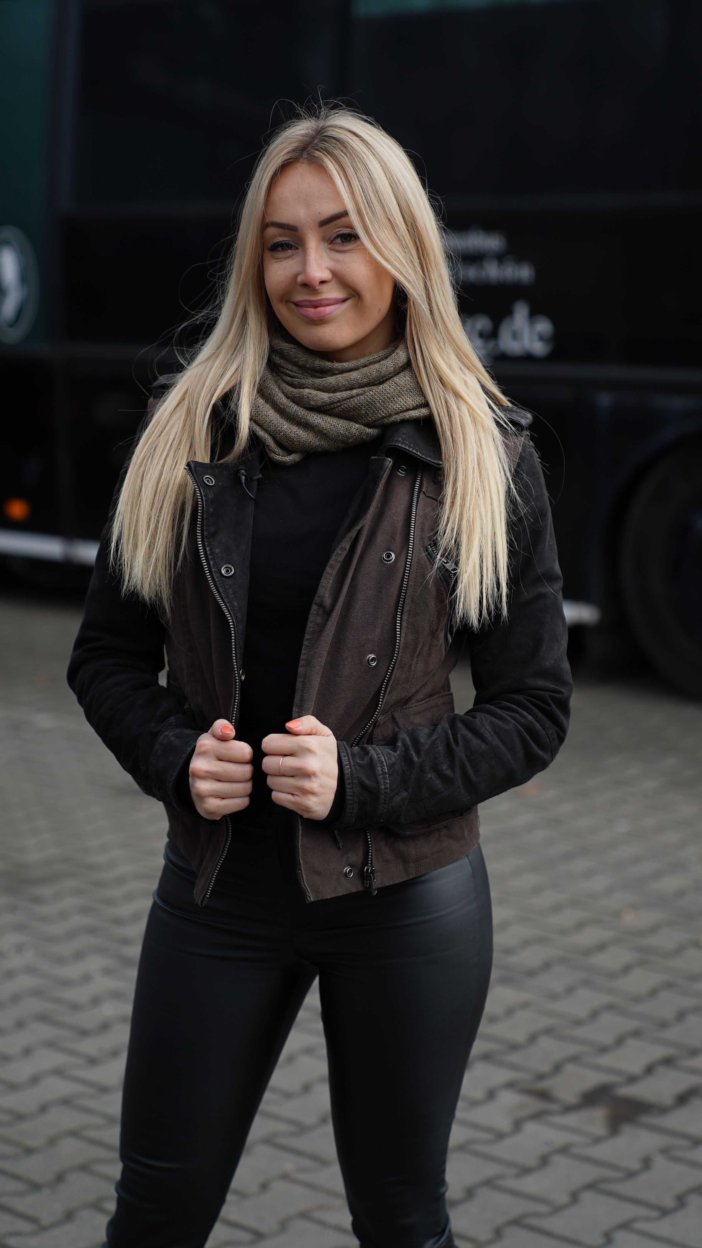 Julia Beitler Trucker Babes Steckbrief Und Videos