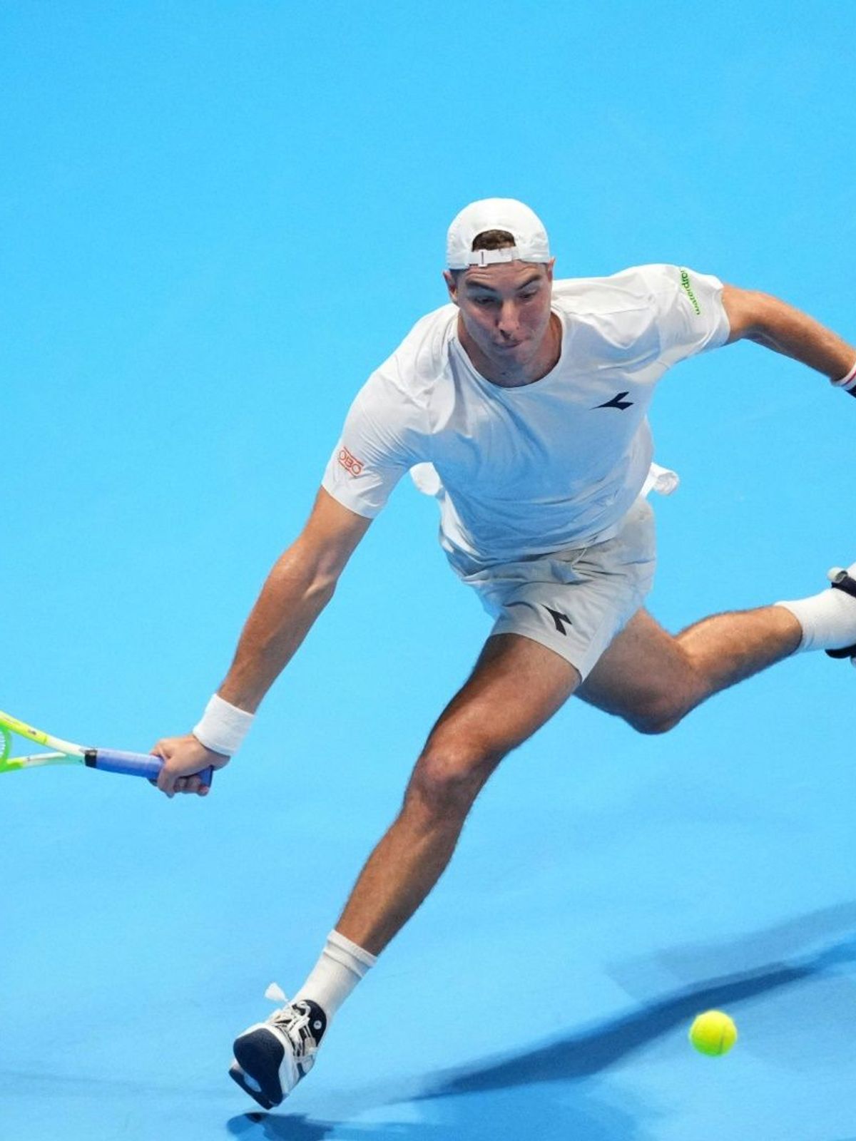 Struff kämpft in Athen