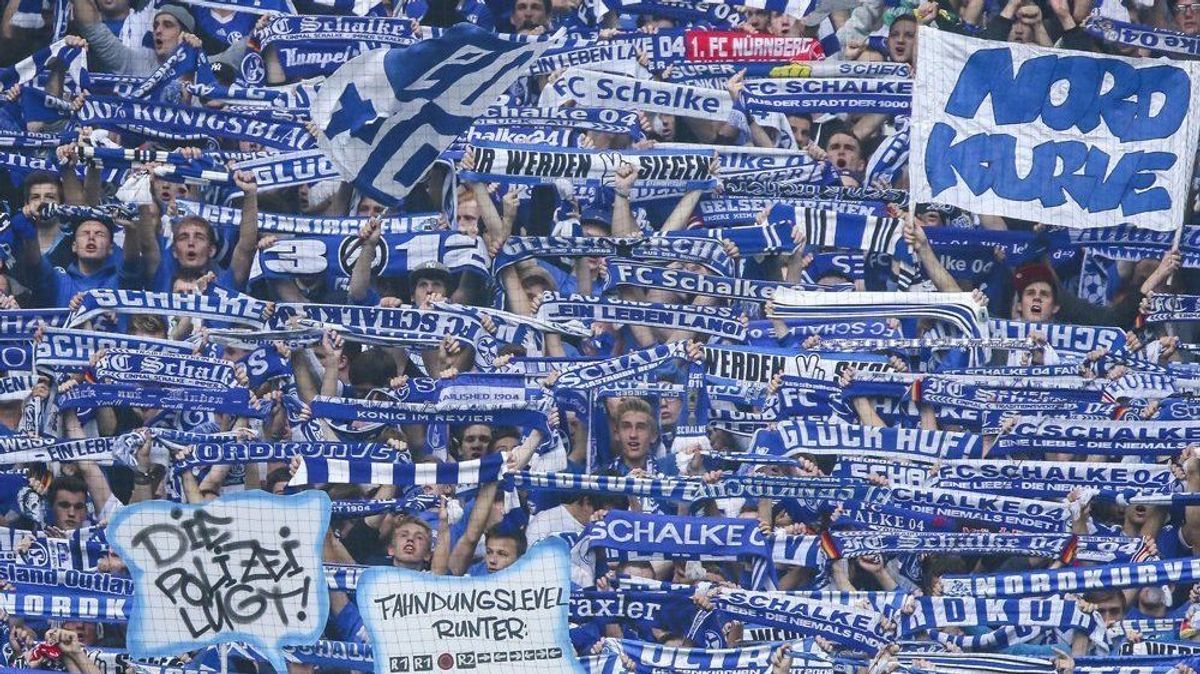 Der FC Schalke testet gegen den 1. FC Köln
