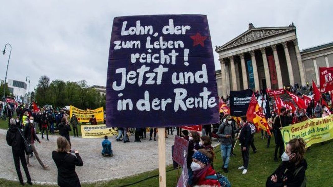 Der 1. Mai bleibt für viele weiter Kampftag für Arbeitsrechte. In vielen deutschen Großstädten finden an diesem Tag Demos statt - jedes Jahr unter einem anderen Motto.