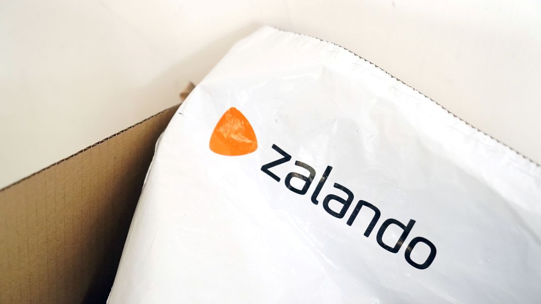 Bei Zalando werden Hunderte Stellen gestrichen.