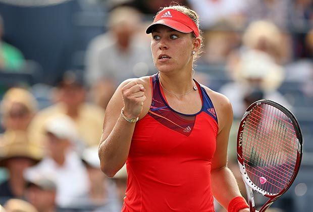 
                <strong>US Open: Achtelfinale</strong><br>
                Die Hartplatz-Saison in Nordamerika verläuft eher unspektakulär, doch in New York kämpft sich Kerber ins Achtelfinale wo gegen Carla Suarez Navarro Schluss ist. 
              