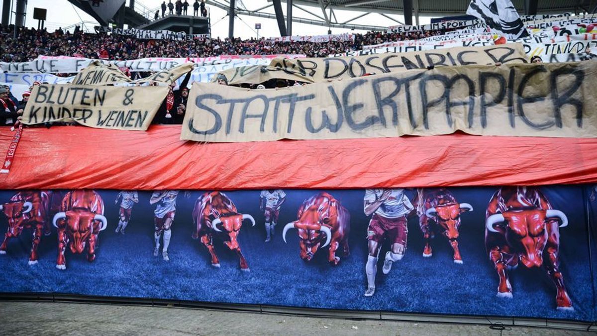 Leipzig reagiert auf die BVB-Plakate