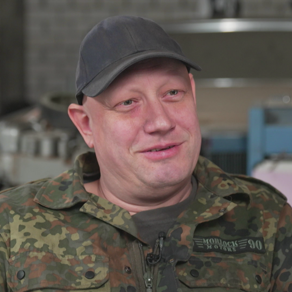 "Ich mache einfach alles": Der anstrengende Job von Werkstattleiter Ingo
