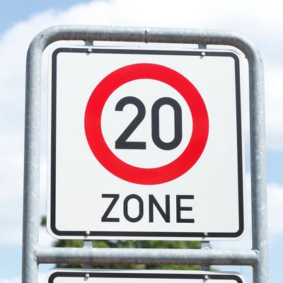 Verkehrsschild Tempo 20-Zone, Zulässige höchstgeschwindigkeit