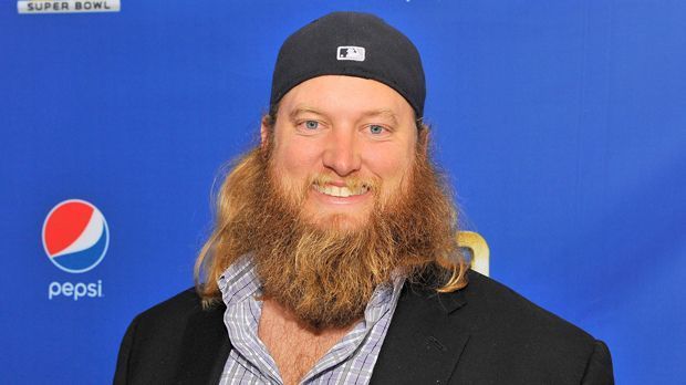 
                <strong>Nick Mangold</strong><br>
                ...sich so ein Nest wie Nick Mangold wachsen zu lassen.
              