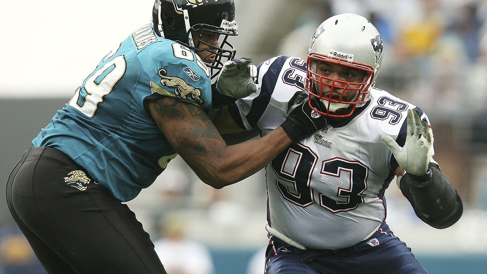 
                <strong>DE Richard Seymour</strong><br>
                &#x2022; New England Patriots 2001-2008 -<br>&#x2022; Oakland Raiders 2009-2012<br>
              