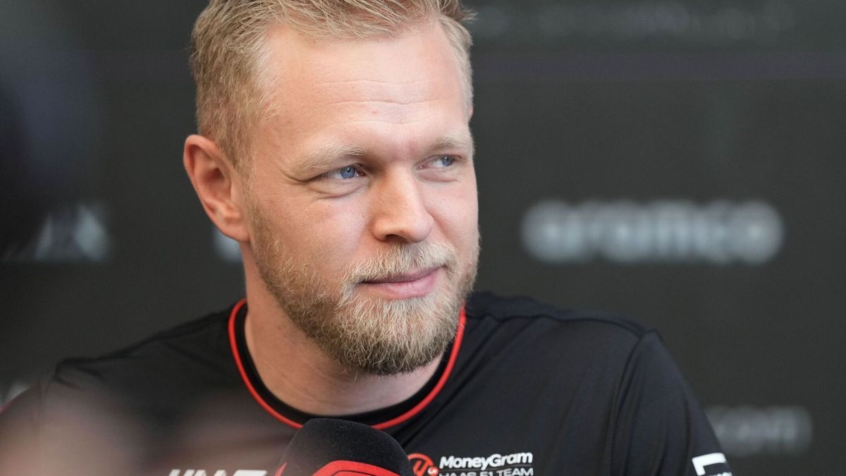 Am Donnerstag gab Kevin Magnussen noch Interviews, jetzt ist er krank