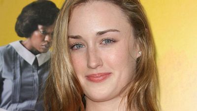 Profile image - Ashley Johnson