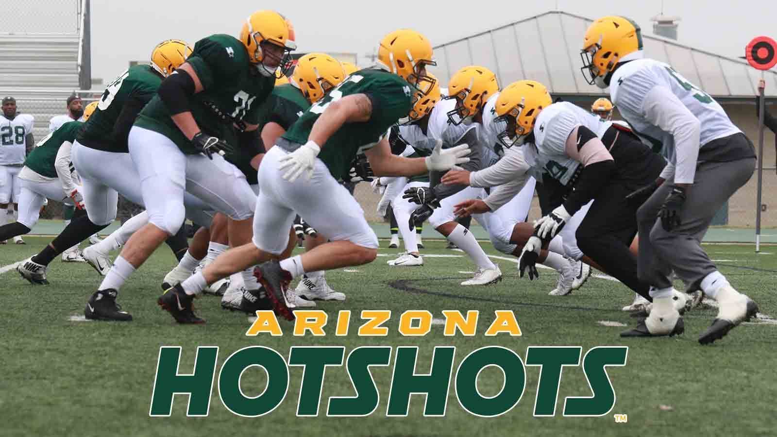 
                <strong>Arizona Hotshots</strong><br>
                Die Arizona Hotshots werden von Quarterback John Wolford angeführt. Während seiner Zeit am Wake Forest College galt der Spielmacher als einer der besten auf seiner Position. Vergangene Saison war Wolford sogar im Trainingscamp bei den New York Jets. Als Kicker konnten die Hotshots mit Nick Folk noch einen ehemaligen Jets-Spieler verpflichten. Sechs von seinen elf Jahren in der NFL stand Folk bei den New Yorkern unter Vertrag. Als Trainer wird Rick Neuheisel das Team leiten. Der 57-Jährige verbrachte eine äußerst erfolgreiche Collegezeit bei UCLA.
              