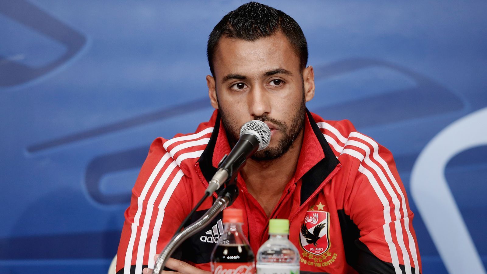 
                <strong>Hossam Ashour (37 Titel)</strong><br>
                &#x2022; <strong>Titel: </strong>ägyptische Meisterschaft (13), ägyptischer Superpokal (8), CAF Champions League (6), CAF Supercup (5), ägyptischer Pokal (4), CAF Confed-Cup (1)<br>&#x2022; <strong>Vereine:</strong> El Ahly, El Ittihad<br>
              