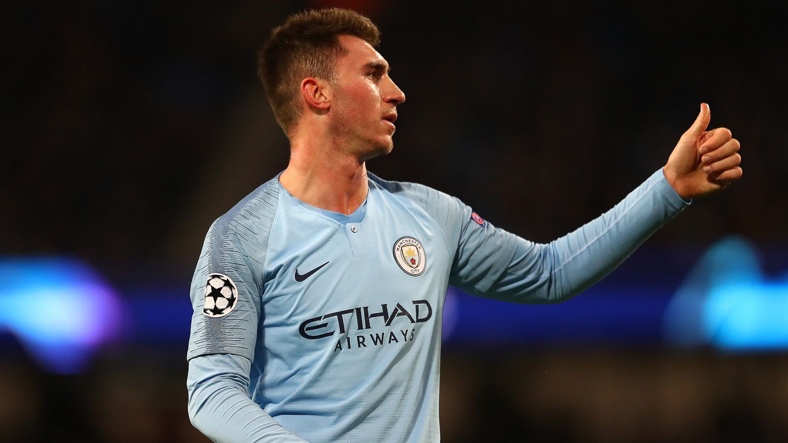 
                <strong>Platz 3: Aymeric Laporte - 70 Millionen Euro </strong><br>
                Innenverteidigervon: Athletic Bilbaozu: Manchester CityJanuar 2018
              