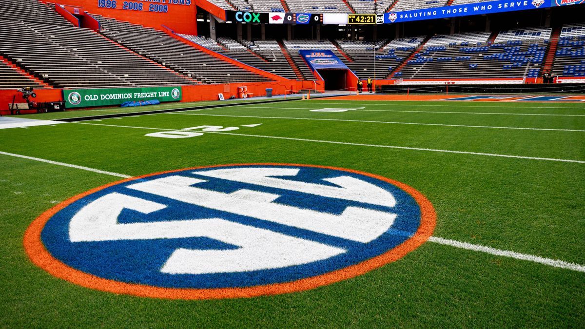 Syndication: Ocala StarBanner The SEC logo in orange and blue colors is painted on the field before the game between the Florida Gators and Arkansas Razorbacks at Steve Spurrier Field at Ben Hill G...