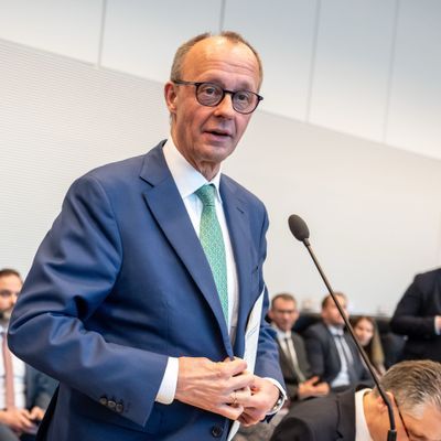 Die Union plant, CDU-Chef Friedrich Merz am 23. April zum Bundeskanzler wählen zu lassen. 