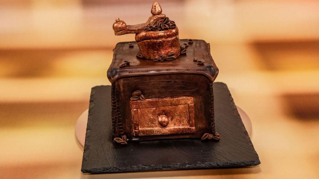 Schoko-Mokka-Torte mit Mokka-Karamell: Rezept aus &amp;quot;Das große Backen&amp;quot;