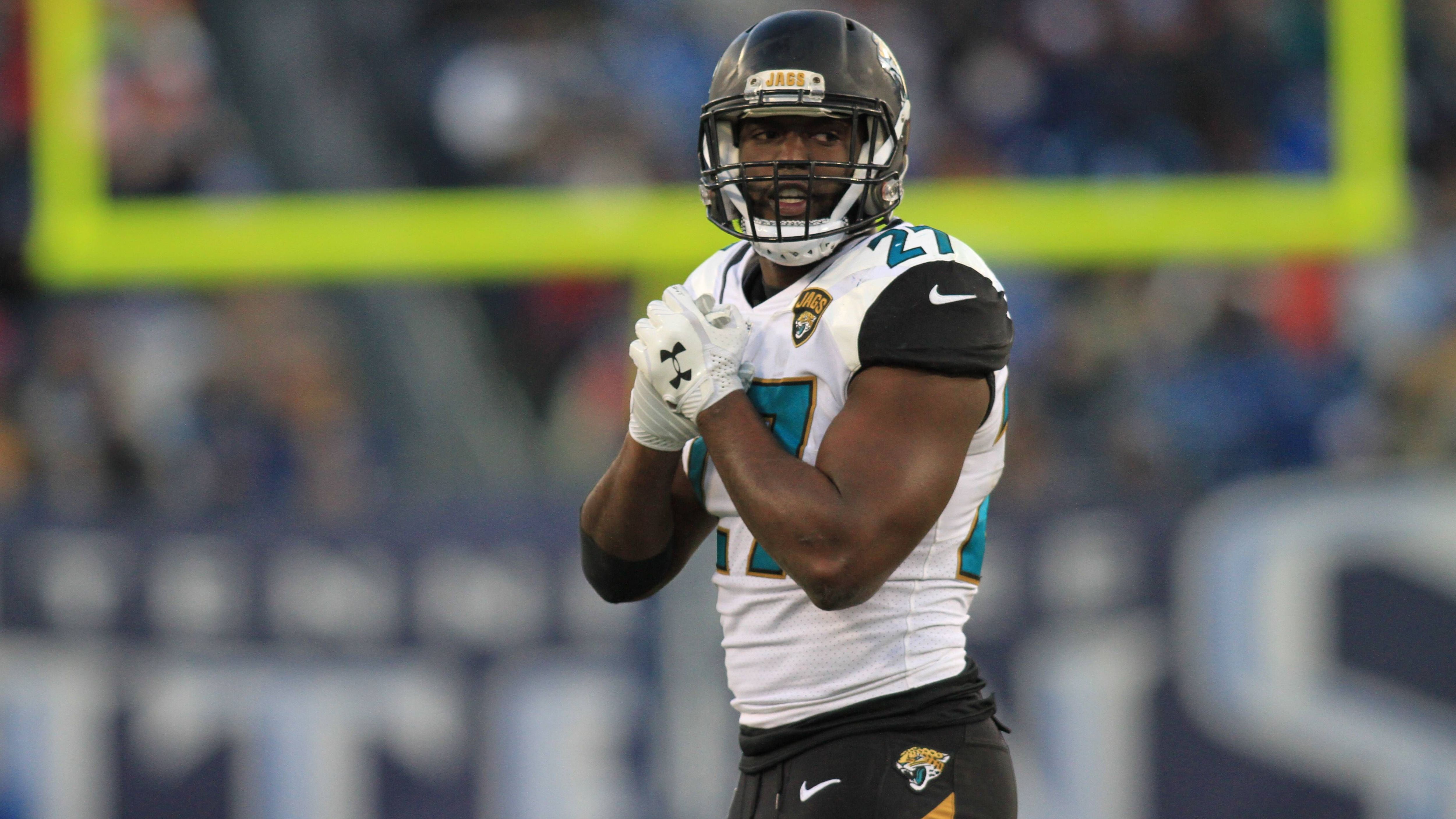 <strong>13. Platz:	Leonard Fournette (2017, Jacksonville Jaguars)</strong><br>Wurde mit über 1.300 Rushing Yards und zehn Touchdowns zum Dreh- und Angelpunkt der Offensive der Jaguars und führte sie zum AFC Championship Game.