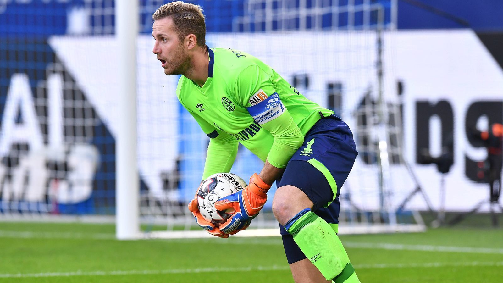 
                <strong>Ralf Fährmann (FC Schalke 04)</strong><br>
                Paraden in der Saison 2018/19: 24Saison-Einsätze: 7
              