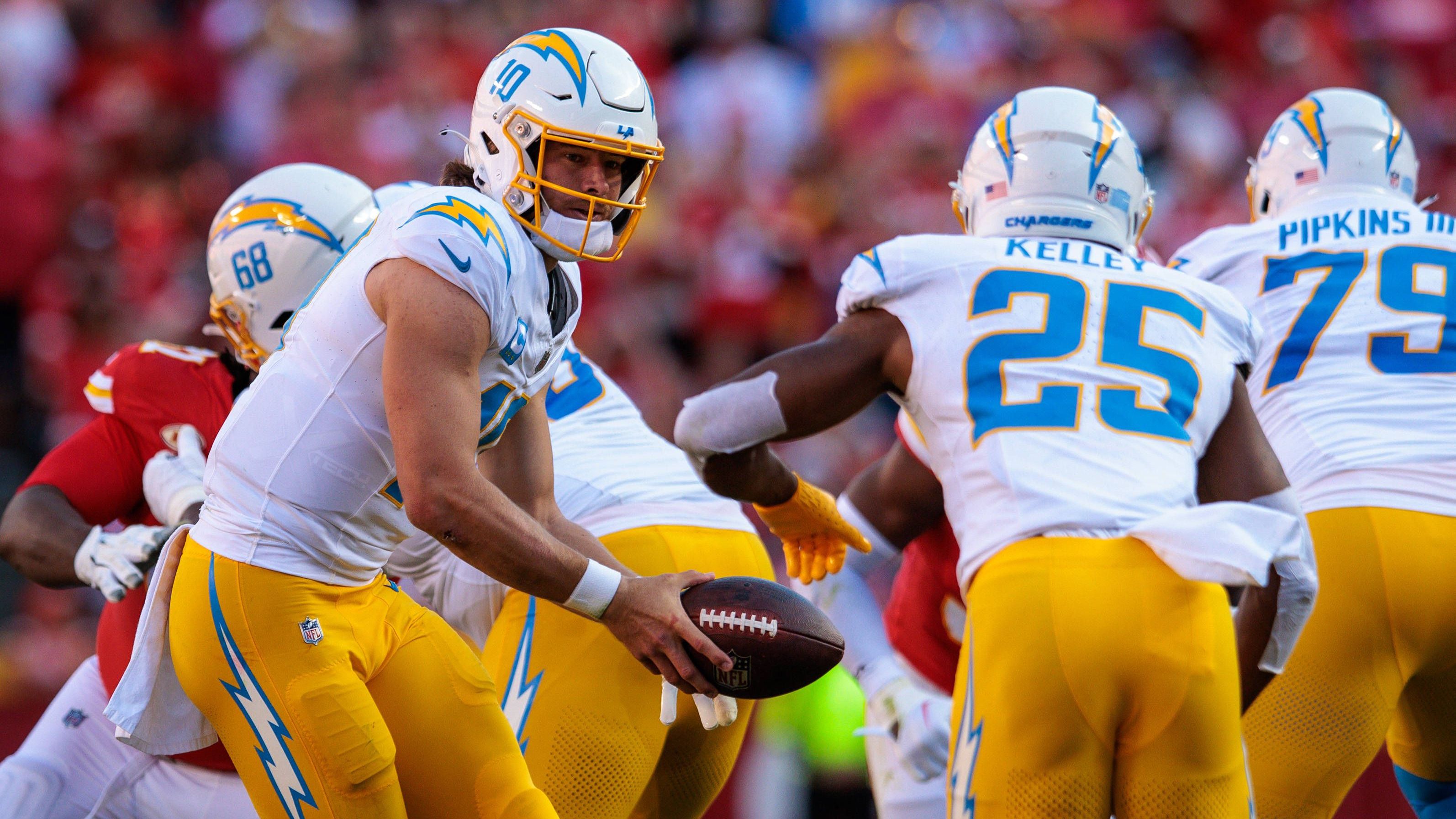 <strong>5. Platz (geteilt): Los Angeles Chargers</strong><br>(nach Week 7: 8. Platz, geteilt)<br>Ausgespielte 4. Versuche: 27<br>Erfolgreiche 4. Versuche: 12