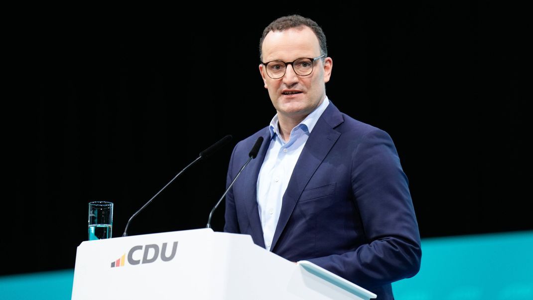 Jens Spahn (CDU) fordert eine Reform des aktuellen Arbeitszeitgesetzes.