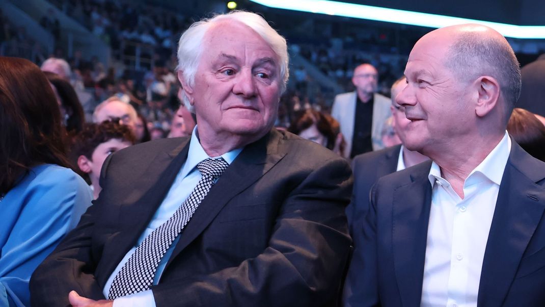 San Jose Sharks (Hasso Plattner neben Olaf Scholz)