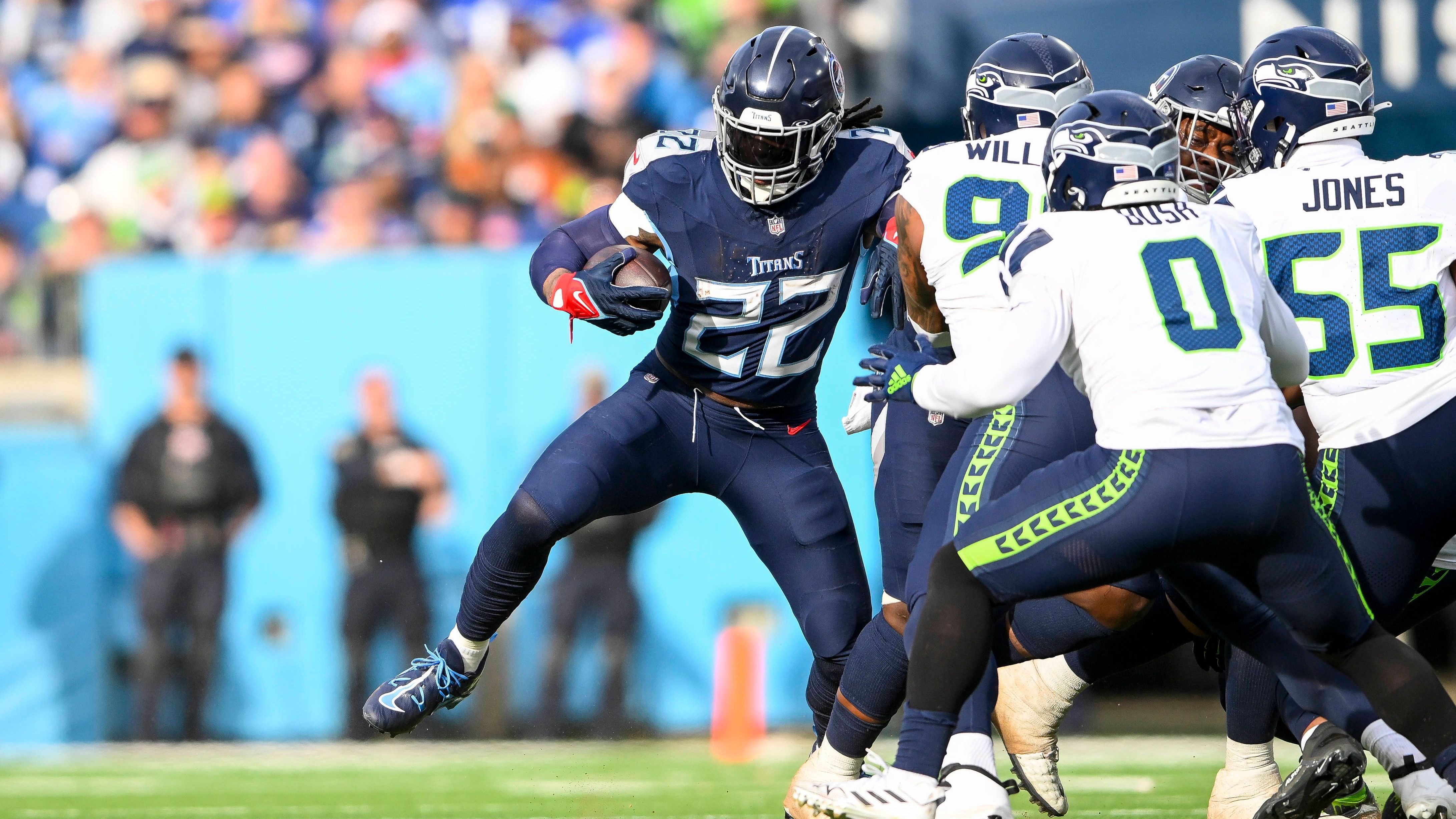 <strong>Derrick Henry (Tennessee Titans)</strong><br>Position: Running Back<br>Jahr: 2023<br>Gegner: Seattle Seahawks